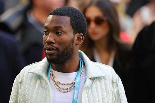 Meek Mill Responds To Nicki Minaj: Says She Knew Her Brother Was A Rapist + Nicki REACTS!