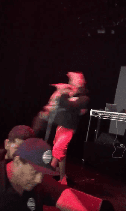 Ouch Xxxtentacion Knocked Out On Stage Video 