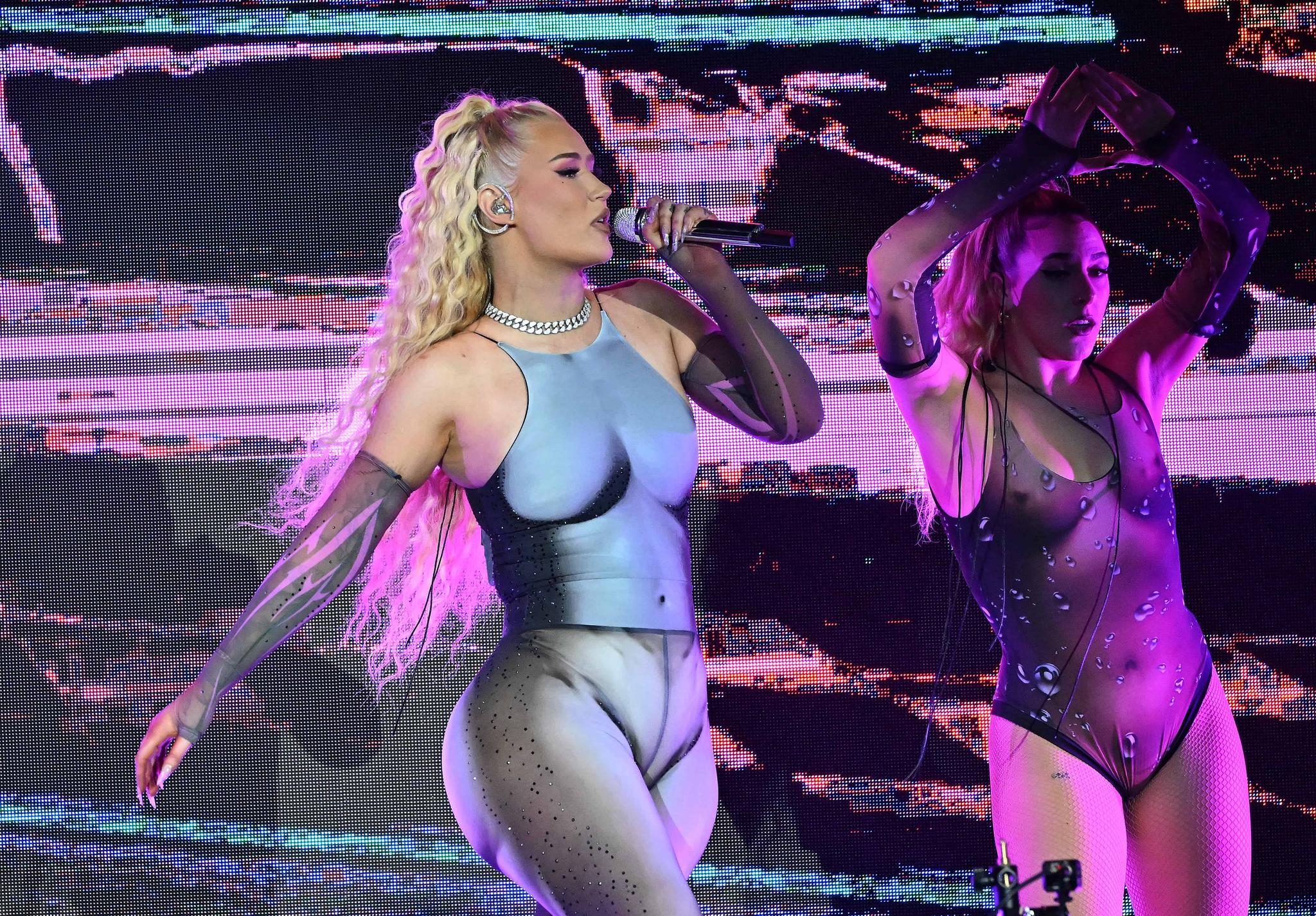 Tory Lanez Gushes Over Iggy Azalea After She Showed Off Her Curves In Revealing Outfit