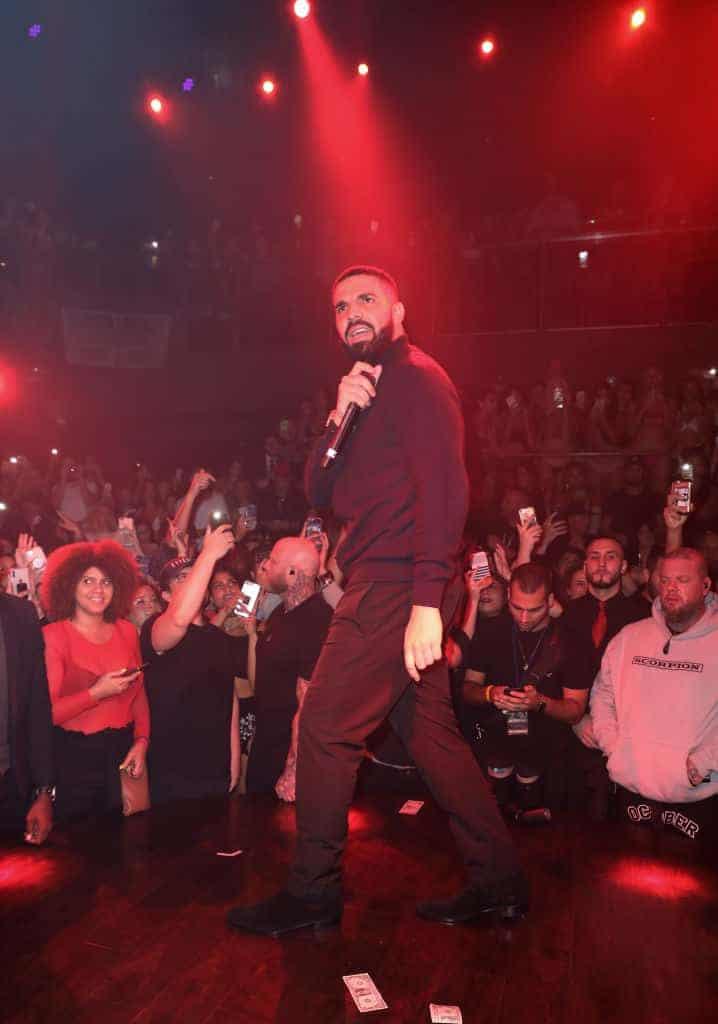 Drake FINALLY Responds To Soulja Boy & Slides In His DM's [PHOTO]