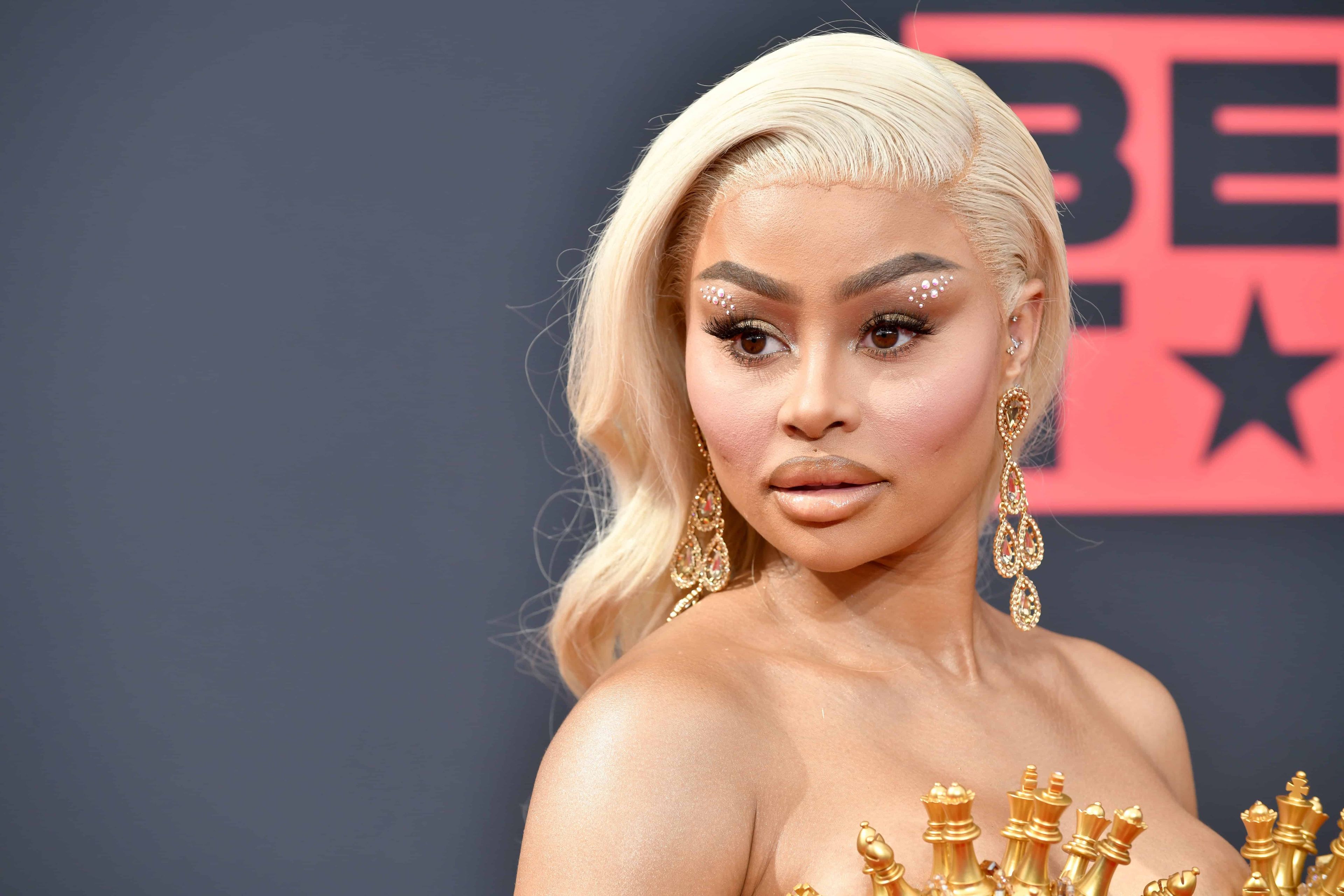 Blac Chyna Completely Switches Up Her Look, Shaves Her Head Bald