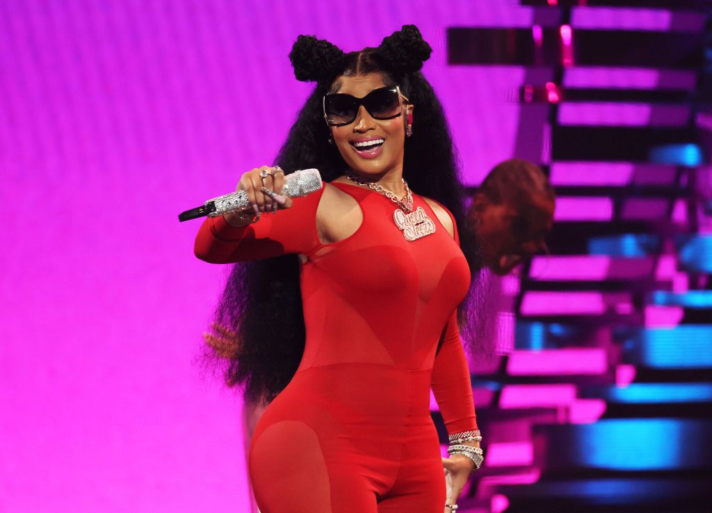 Nicki Minaj's 'Super Bass' Earns Highest Certified Single Ever, Dethrones Cardi B's 'Bodak Yellow' 