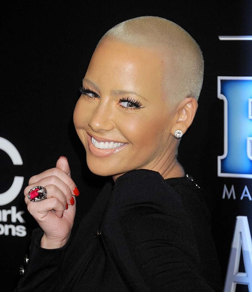 Oh No! Amber Rose Reportedly Loses Her Wiz Khalifa Engagement Ring