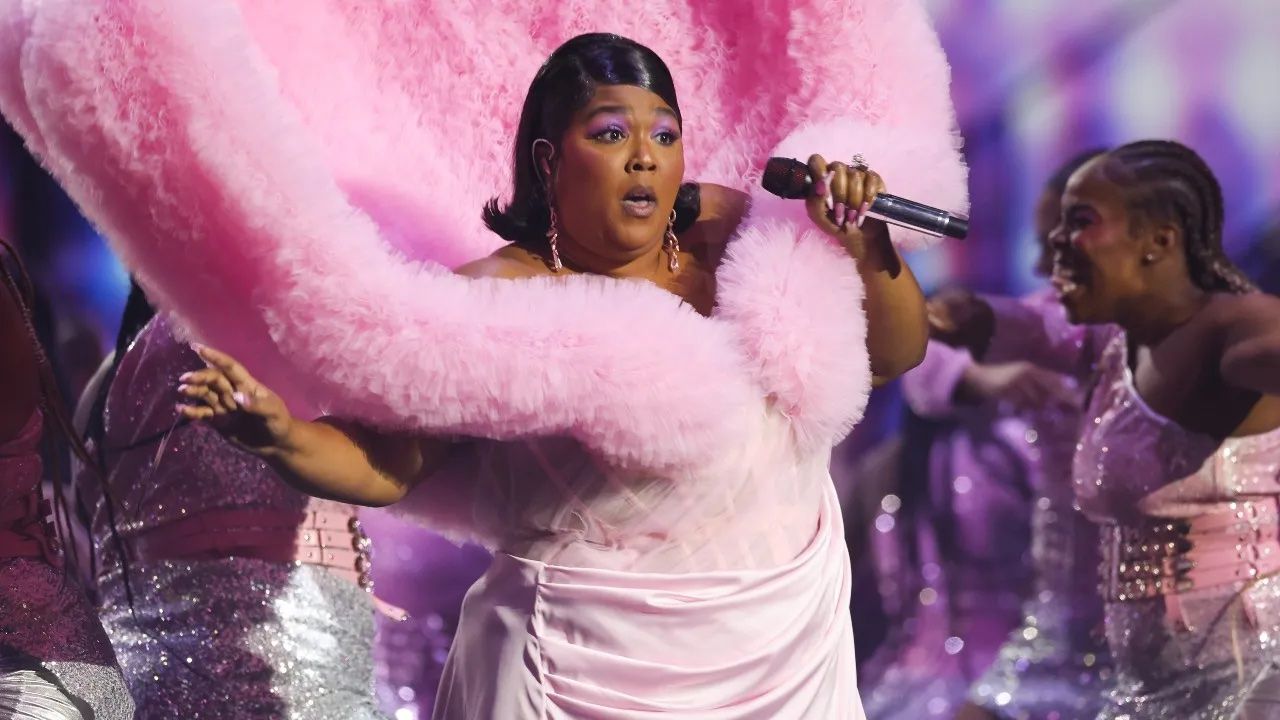 Lizzo Backtracks Comments ‘I Quit’ Music